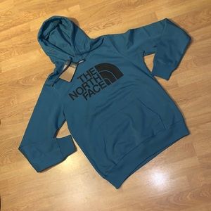 NWT The North Face Half Dome Pullover Hoodie, Blue